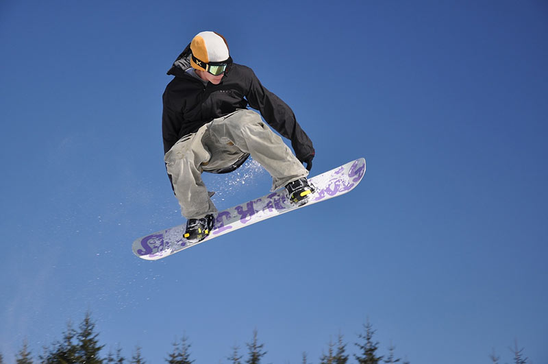 Snowboarder